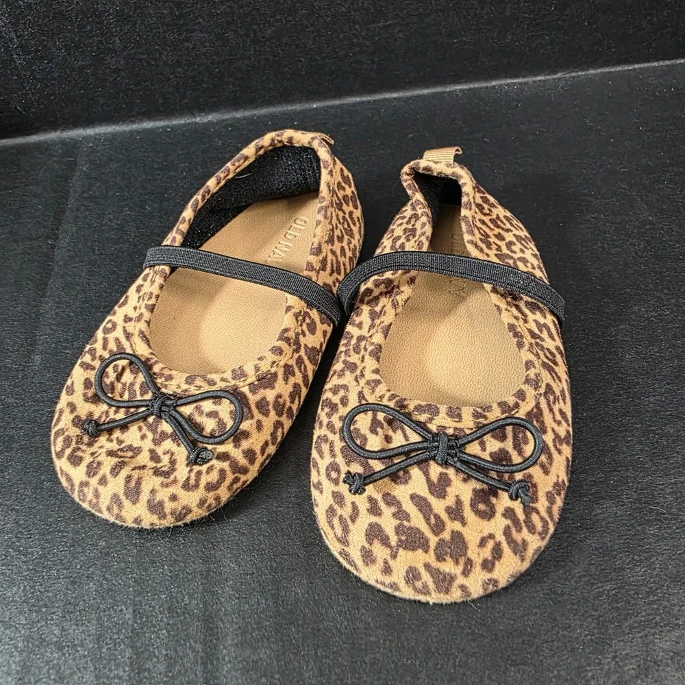Old Navy Toddler Girls Leopard Print Ballet Flat Soft Shoes 18-24M S/511754-01